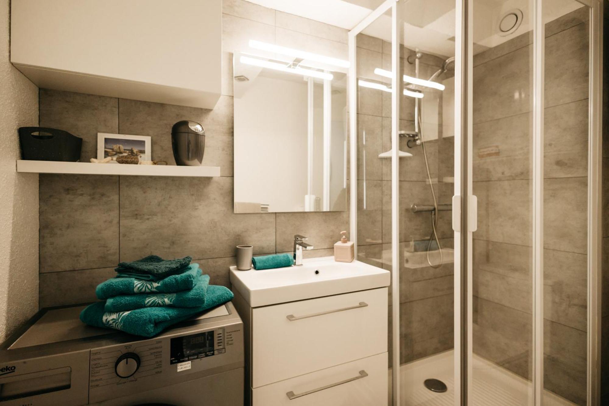 Apartment Cosy T1, A 10 Minutes A Pieds Des Plages Frejus